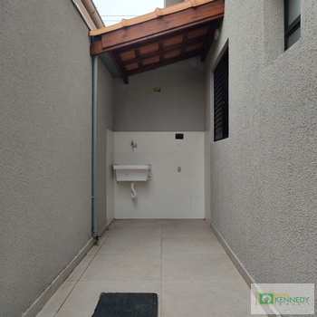 Casa de Condomínio em Praia Grande, bairro Melvi