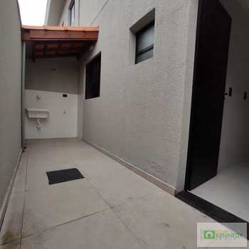 Casa de Condomínio em Praia Grande, bairro Melvi