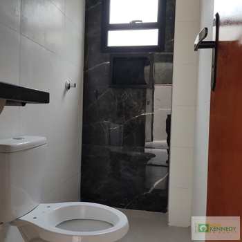 Casa de Condomínio em Praia Grande, bairro Melvi