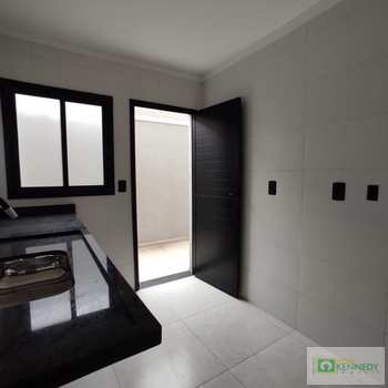 Casa de Condomínio em Praia Grande, bairro Melvi