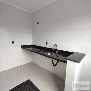 Casa de Condomínio em Praia Grande, bairro Melvi