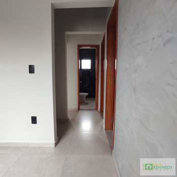 Casa de Condomínio em Praia Grande, bairro Melvi