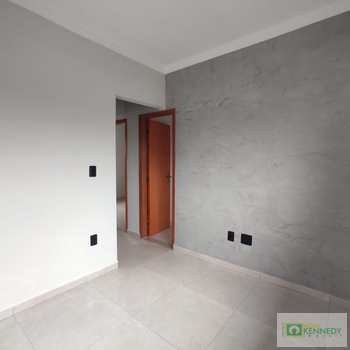 Casa de Condomínio em Praia Grande, bairro Melvi