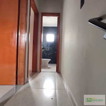 Casa de Condomínio em Praia Grande, bairro Melvi