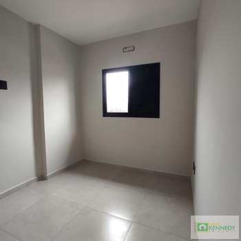 Casa de Condomínio em Praia Grande, bairro Melvi