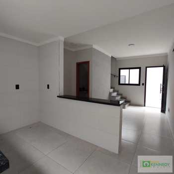 Casa de Condomínio em Praia Grande, bairro Melvi