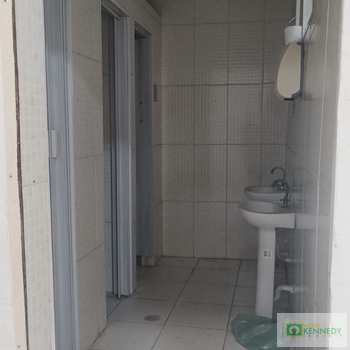 Galpão em Praia Grande, bairro Ocian