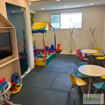 Apartamento em Praia Grande, bairro Ocian