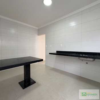 Apartamento em Praia Grande, bairro Boqueirão