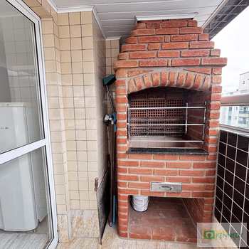 Apartamento em Praia Grande, bairro Guilhermina