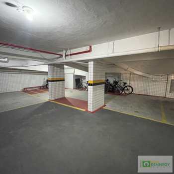 Apartamento em Praia Grande, bairro Guilhermina