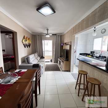 Apartamento em Praia Grande, bairro Guilhermina