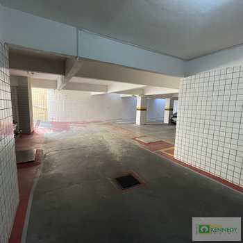 Apartamento em Praia Grande, bairro Guilhermina