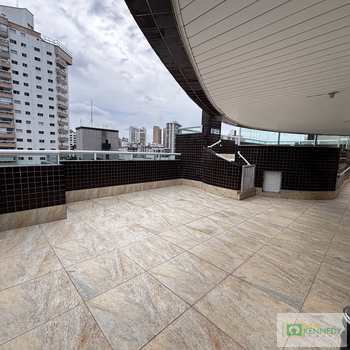 Apartamento em Praia Grande, bairro Guilhermina