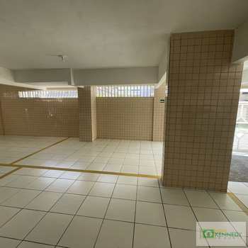 Apartamento em Praia Grande, bairro Guilhermina
