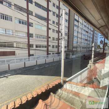 Sobrado em Praia Grande, bairro Guilhermina