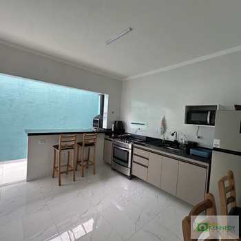 Casa de Condomínio em Praia Grande, bairro Aviação