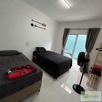 Casa de Condomínio em Praia Grande, bairro Aviação