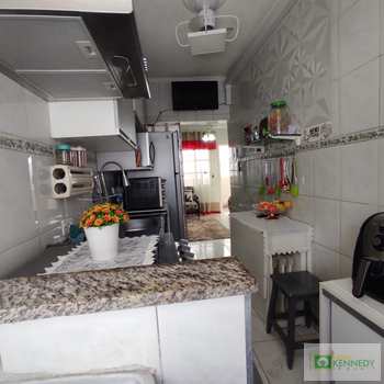 Apartamento em Praia Grande, bairro Ocian
