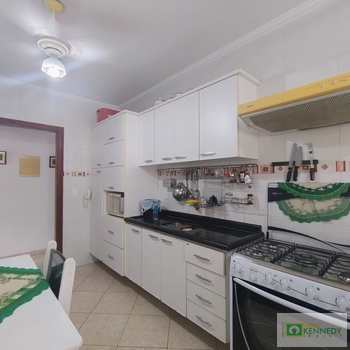 Apartamento em Praia Grande, bairro Tupi