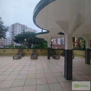 Apartamento em Praia Grande, bairro Tupi