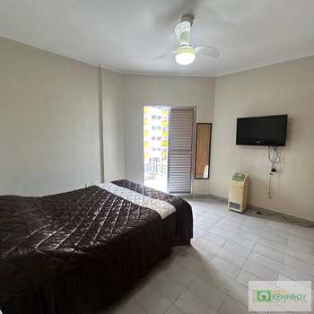 Apartamento em Praia Grande, bairro Ocian