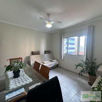 Apartamento em Praia Grande, bairro Ocian