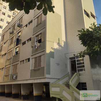 Kitnet em Praia Grande, bairro Ocian