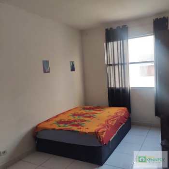 Kitnet em Praia Grande, bairro Ocian