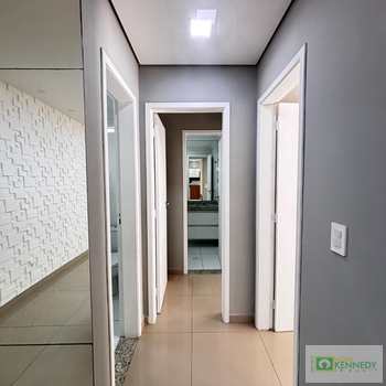 Apartamento em Praia Grande, bairro Guilhermina