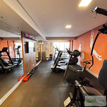 Apartamento em Praia Grande, bairro Guilhermina