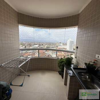 Apartamento em Praia Grande, bairro Ocian