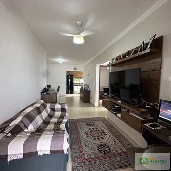 Apartamento em Praia Grande, bairro Ocian