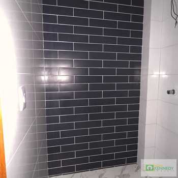 Casa de Condomínio em Praia Grande, bairro Sítio do Campo