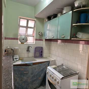 Kitnet em Praia Grande, bairro Ocian