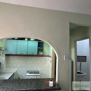 Kitnet em Praia Grande, bairro Ocian