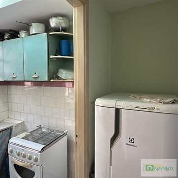 Kitnet em Praia Grande, bairro Ocian