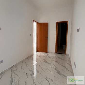 Casa de Condomínio em Praia Grande, bairro Sítio do Campo