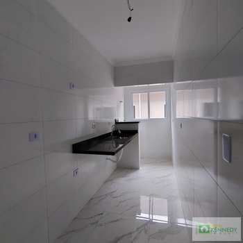 Casa de Condomínio em Praia Grande, bairro Sítio do Campo