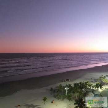 Apartamento em Praia Grande, bairro Ocian