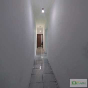 Sobrado em Praia Grande, bairro Sítio do Campo