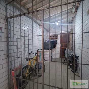 Kitnet em Praia Grande, bairro Ocian