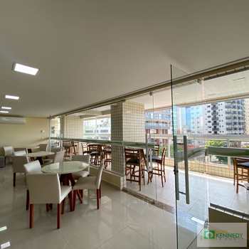 Apartamento em Praia Grande, bairro Guilhermina