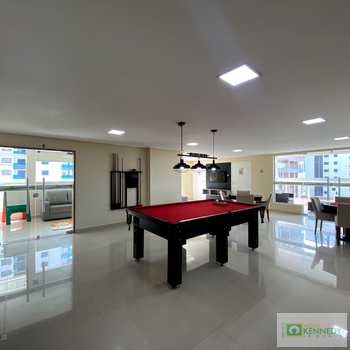 Apartamento em Praia Grande, bairro Guilhermina