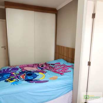 Apartamento em Praia Grande, bairro Guilhermina