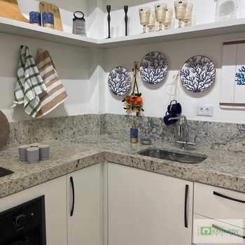 Apartamento em Praia Grande, bairro Tupi