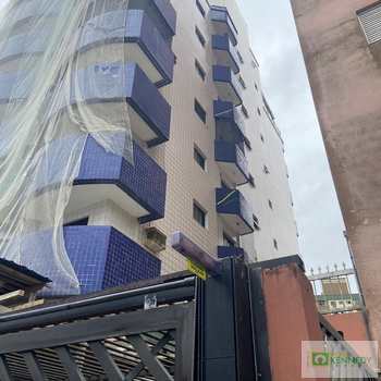 Apartamento em Praia Grande, bairro Tupi