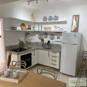 Apartamento em Praia Grande, bairro Tupi