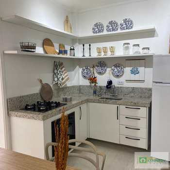 Apartamento em Praia Grande, bairro Tupi