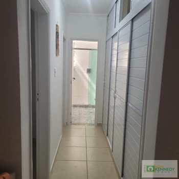 Apartamento em Praia Grande, bairro Canto do Forte